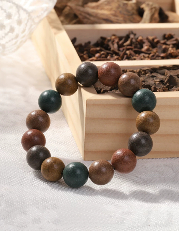 Scented Jewelry (Xiangpei)