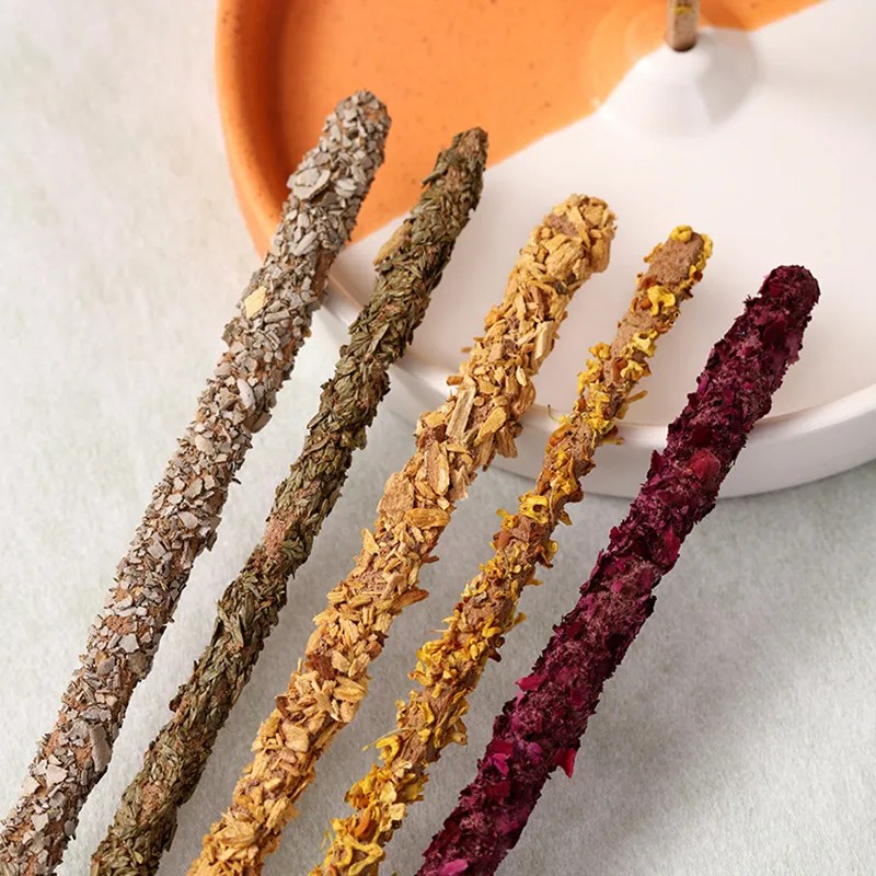 Premium Hand-Rolled Smudge Sticks Premium Hand-Rolled Smudge Sticks
